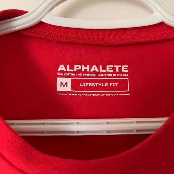 Alphalete Cropped Tee - Picture 2 of 3